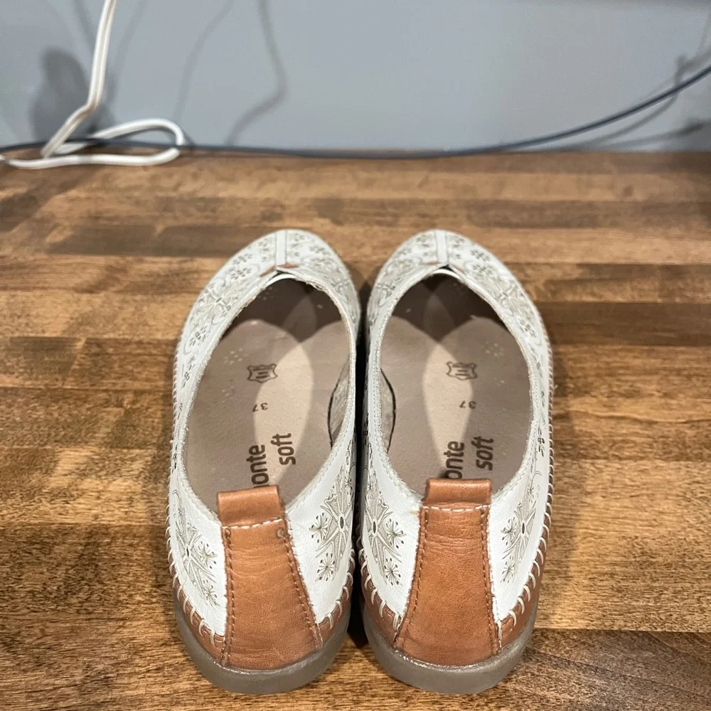 Remonte White and Brown Loafers - Picture 2 of 5